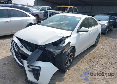 2020 Kia Forte Lxs z USA, uszkodzony, nr VIN 3KPF24AD5LE151019